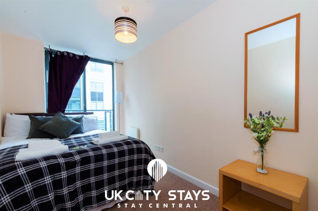 Greek Street Suites Лийдс Екстериор снимка